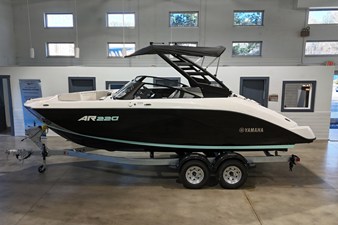 YAMAHA AR220
