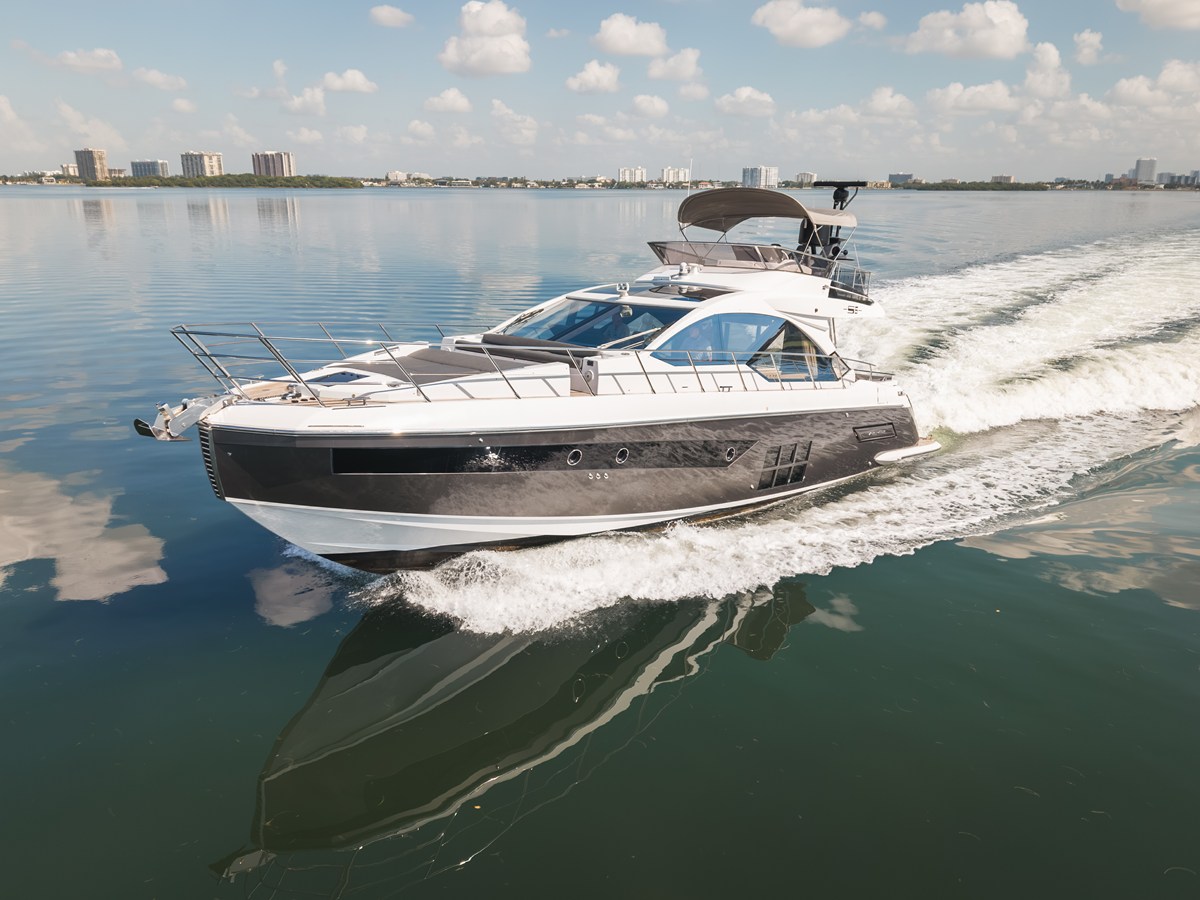Azimut S6 SPORTFLY — 2021 Azimut Yachts S6 Sportfly — photo 4