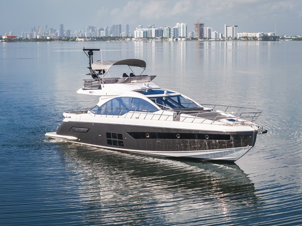 AZIMUT S6 SPORTFLY — 2021 Azimut Yachts S6 Sportfly