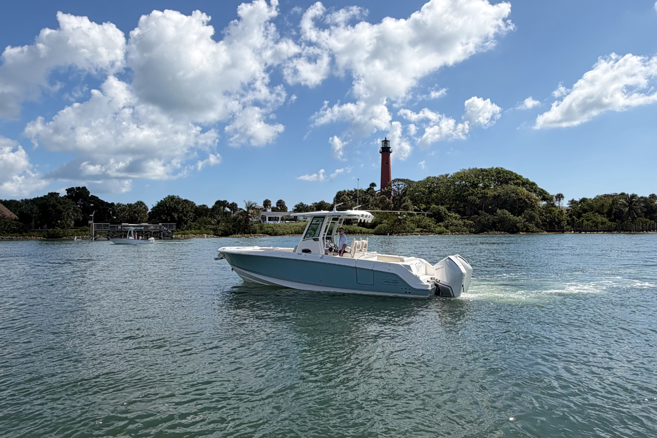 Boston Whaler 280 Outrage — 2026 Boston Whaler 280 Outrage — photo 3