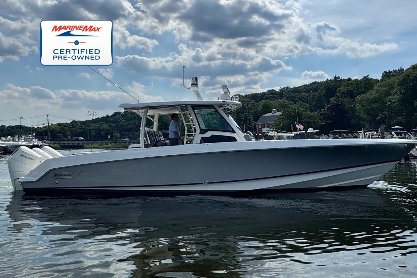 Boston Whaler 380 Outrage — 2024 Boston Whaler 380 Outrage