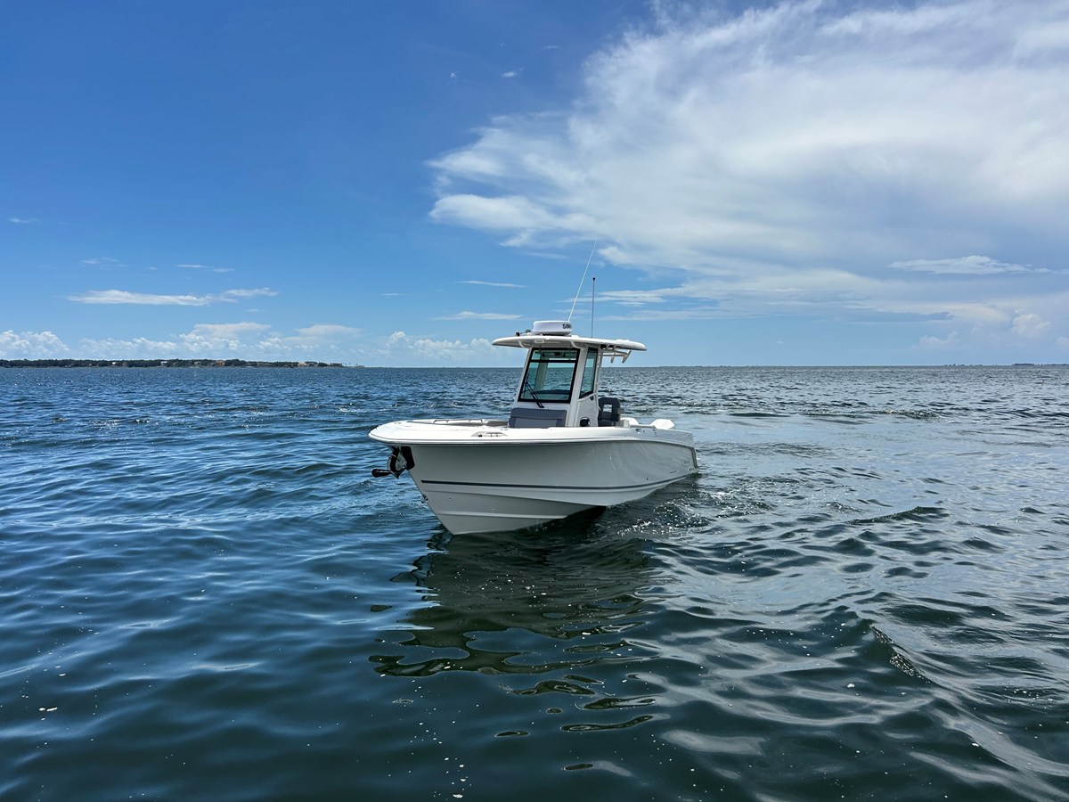 Boston Whaler 280 Outrage — 2026 Boston Whaler 280 Outrage — photo 3