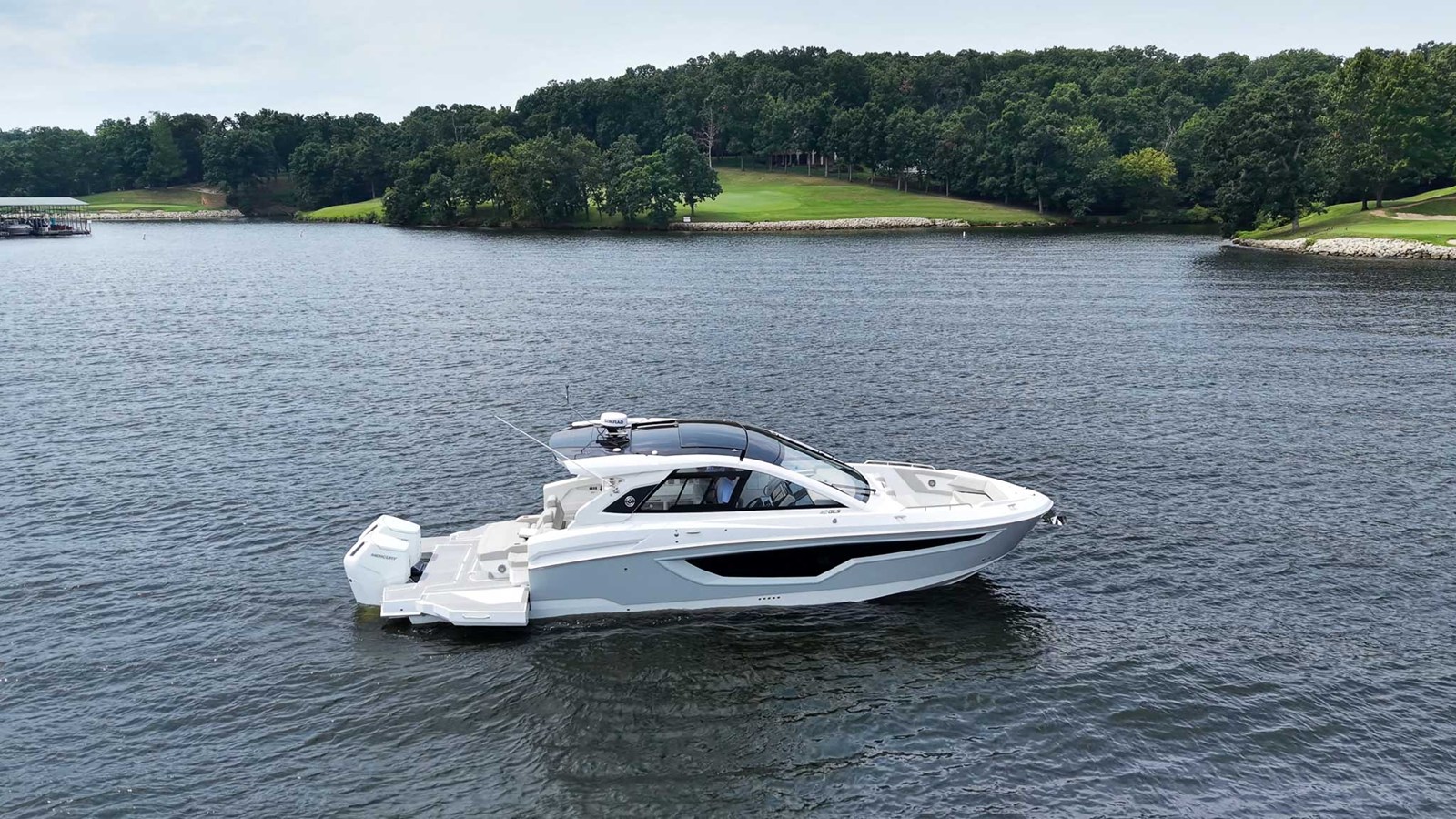 Cruisers Yachts 42 GLS Outboard — 2027 Cruisers Yachts 42 GLS Outboard — fotoğraf 2