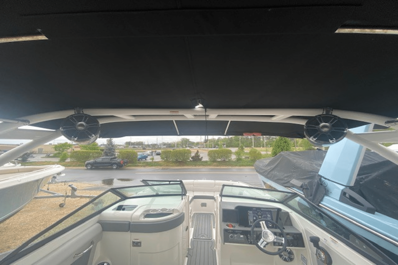 Sea Ray 270 SDX — 2021 Sea Ray 270 SDX — photo 4