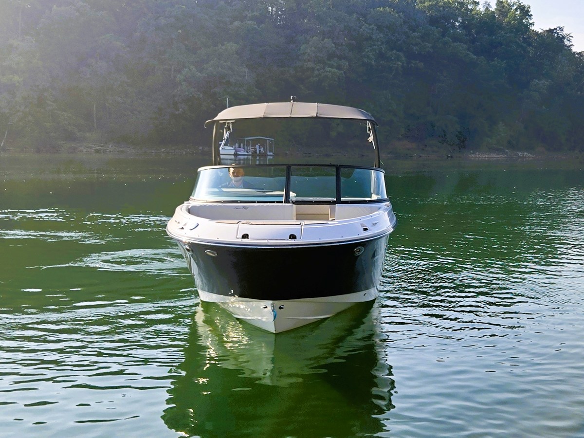 Sea Ray 250 SDX — 2025 Sea Ray 250 SDX — photo 3