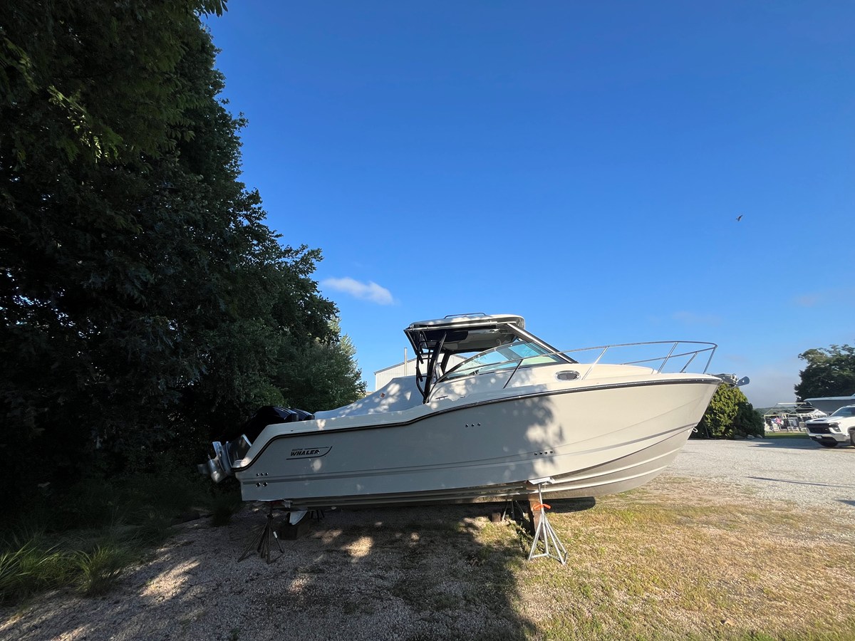 Boston Whaler 285 Conquest — 2027 Boston Whaler 285 Conquest