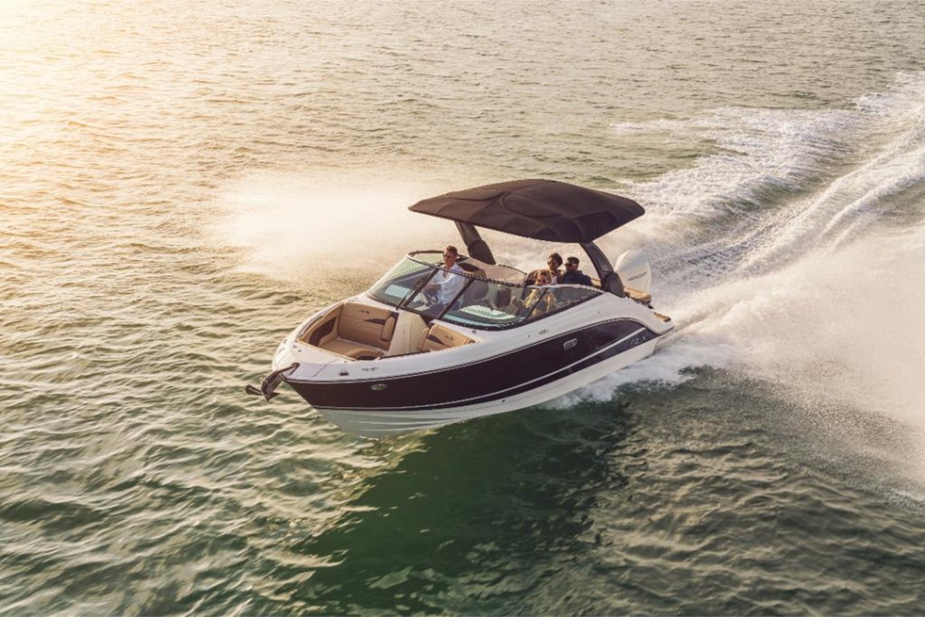 Sea Ray SLX 260 Outboard — 2027 Sea Ray SLX 260 Outboard — photo 2