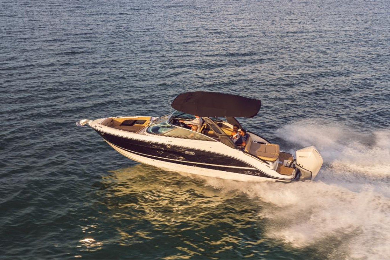 Sea Ray SLX 260 Outboard — 2027 Sea Ray SLX 260 Outboard — photo 3