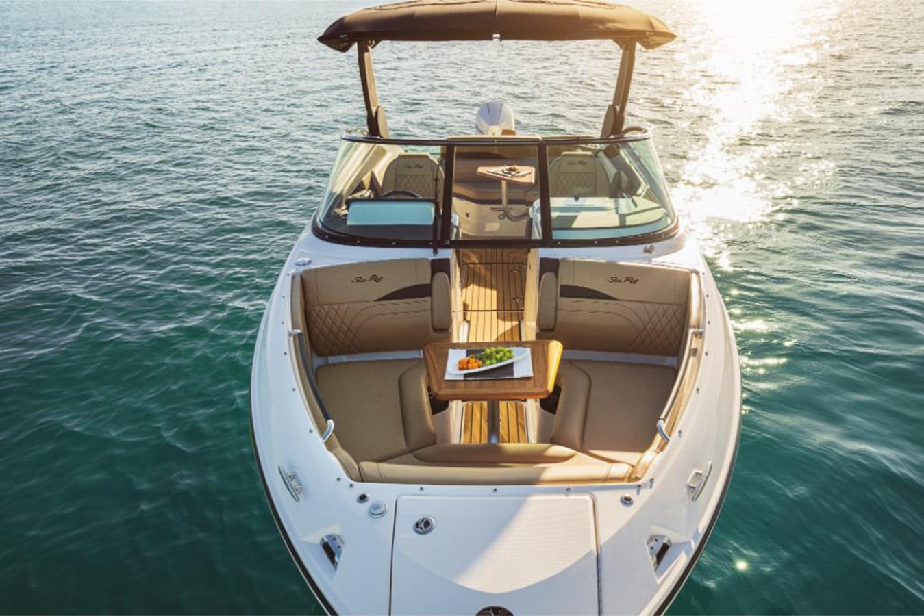 Sea Ray SLX 260 Outboard — 2027 Sea Ray SLX 260 Outboard — photo 5