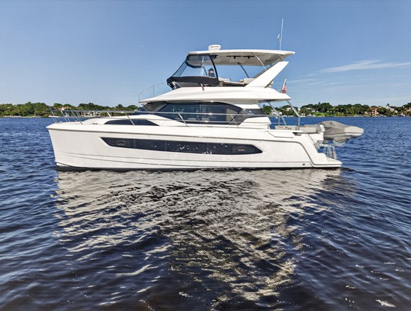 AQUILA 44 YACHT — 2024 Aquila 44 Yacht