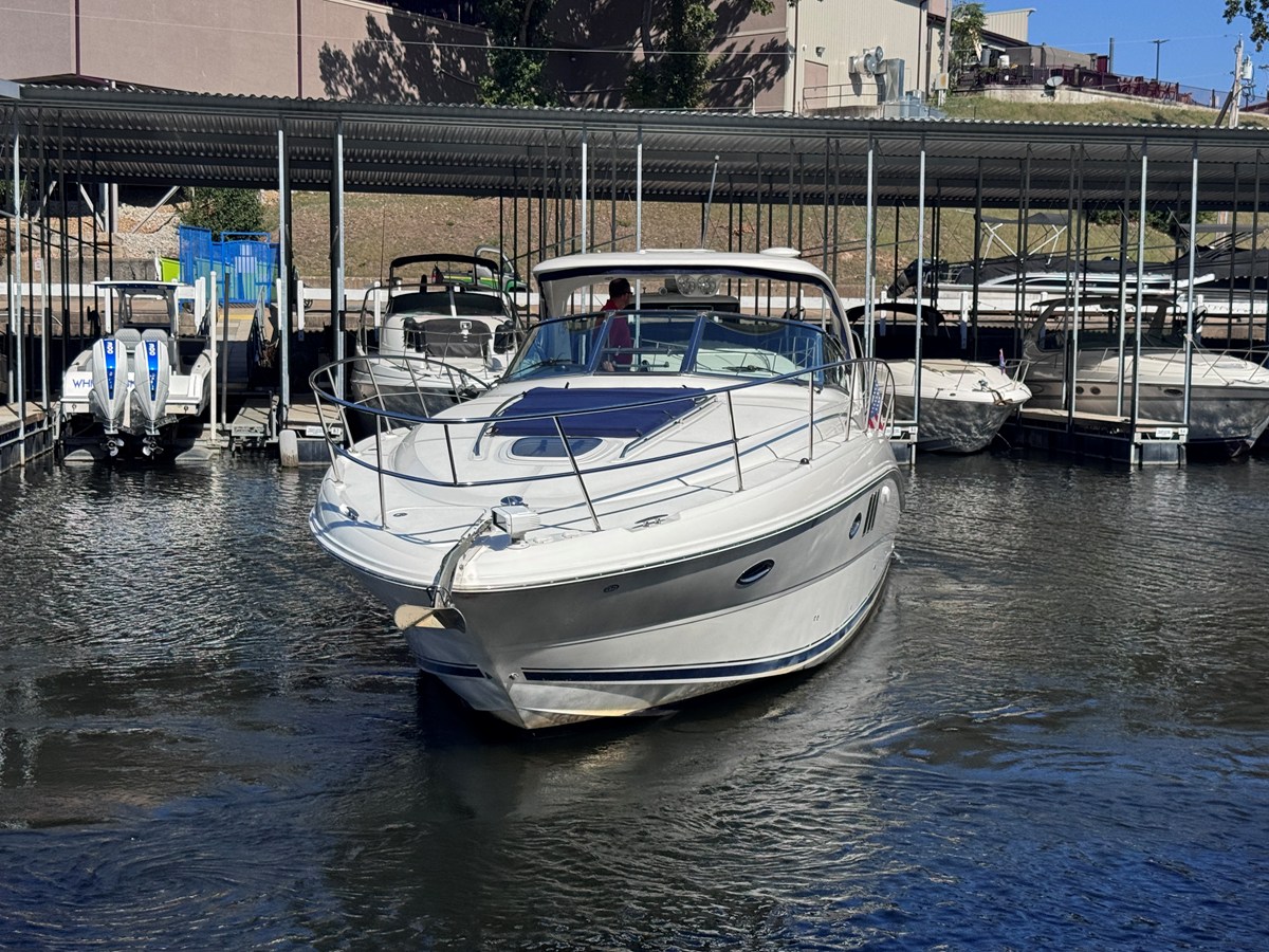 Sea Ray 38 Sundancer — 2007 Sea Ray 38 Sundancer — photo 3