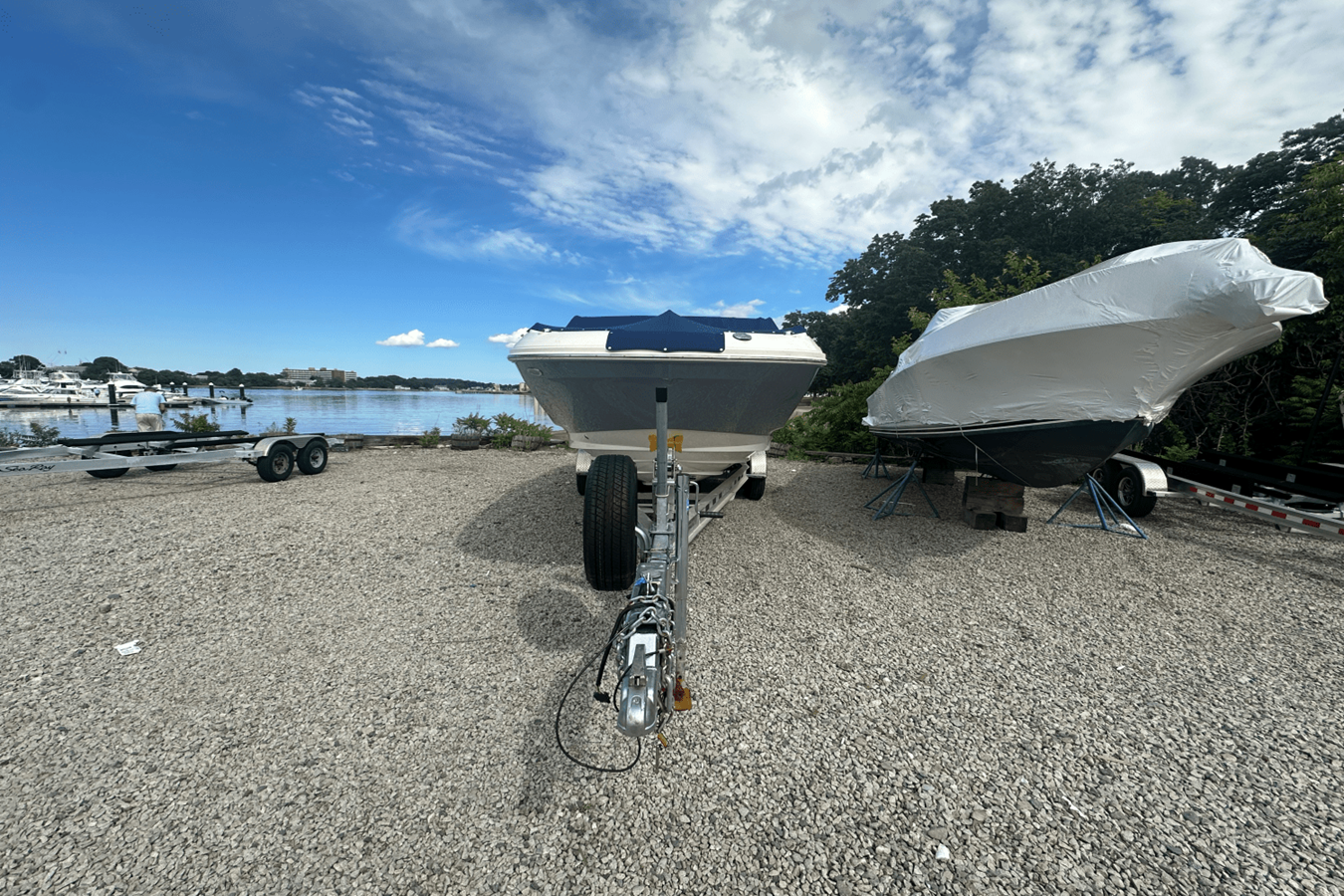 Sea Ray 250SDX OB — 2020 Sea Ray 250SDX OB — photo 4