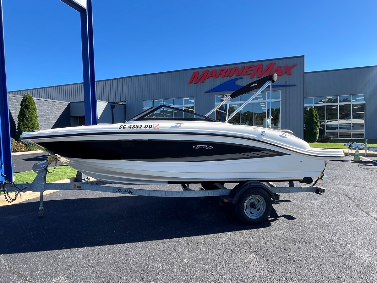 Sea Ray 190 SPX — 2016 Sea Ray 190 SPX — photo 2