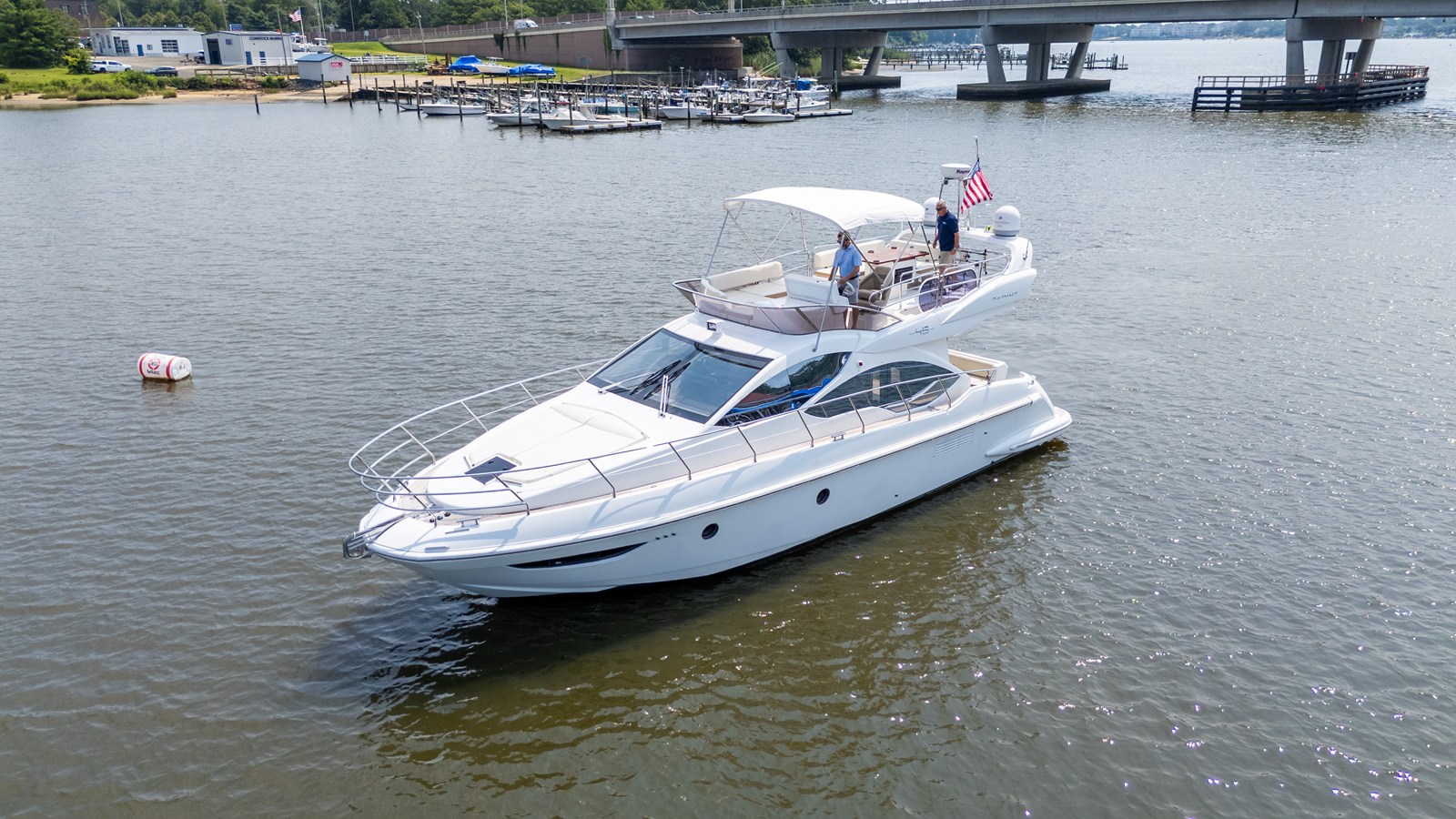 Azimut 45 FLY — 2014 Azimut Yachts 45 FLY — photo 4