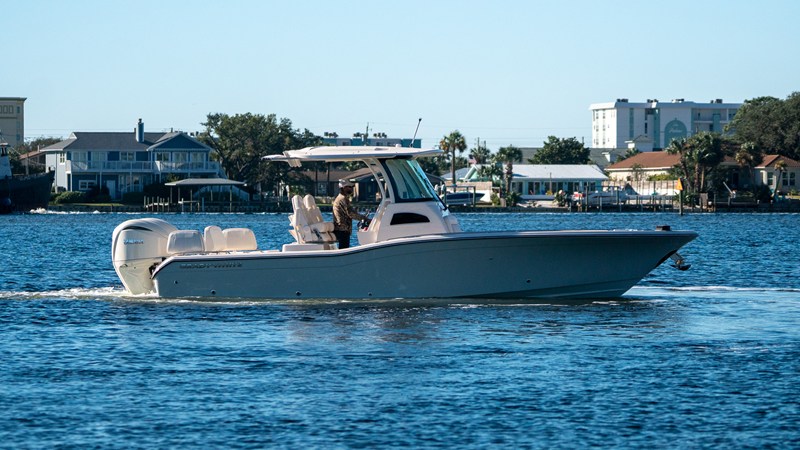 GRADY-WHITE 281 CE — 2027 Grady-White 281 CE