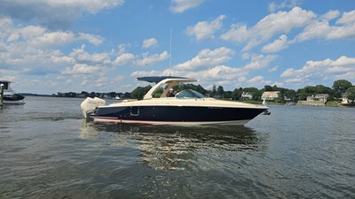 CHRIS-CRAFT 31 LAUNCH GT 486682