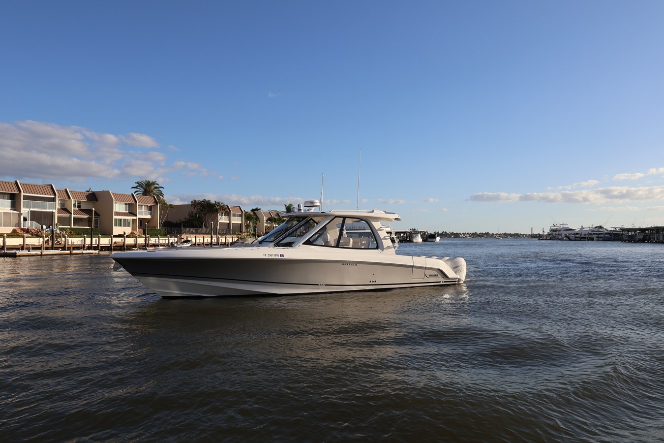 Boston Whaler 380 Realm — 2019 Boston Whaler 380 Realm — photo 4