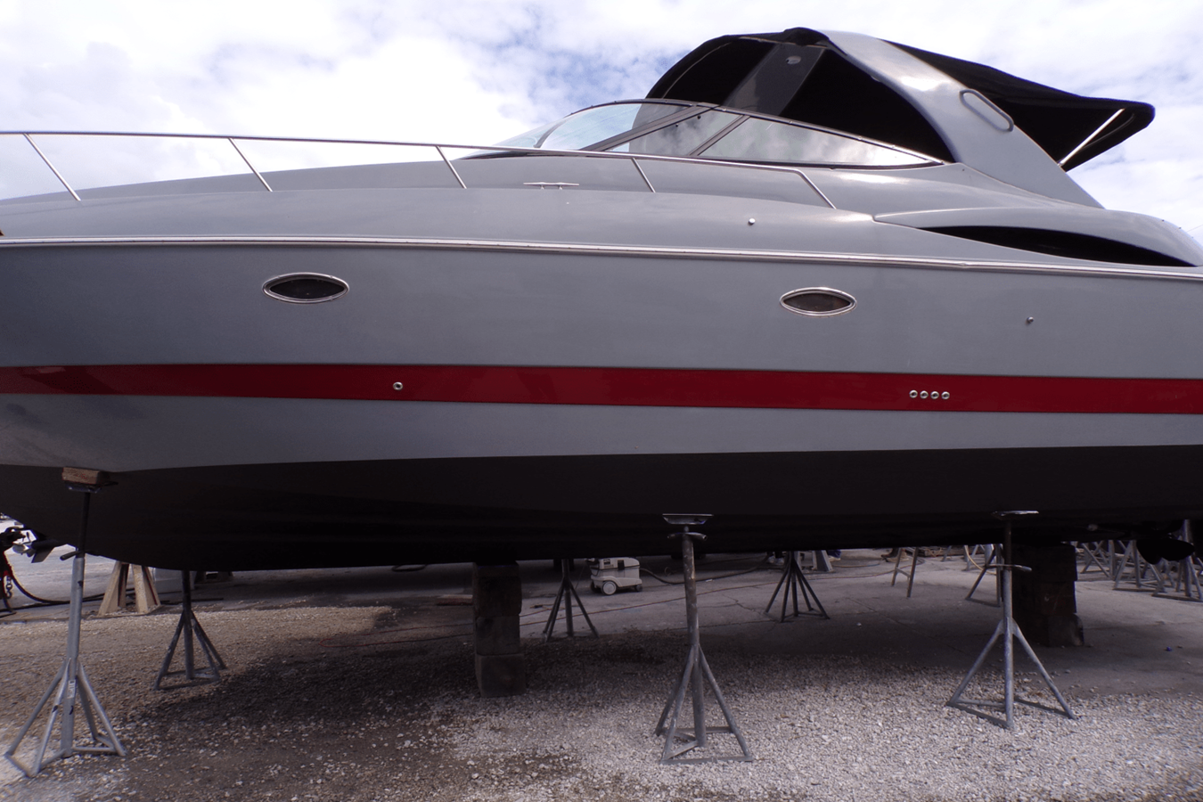 Cruisers Yachts 370 EXPRESS — 2005 Cruisers Yachts 370 Express — fotoğraf 4