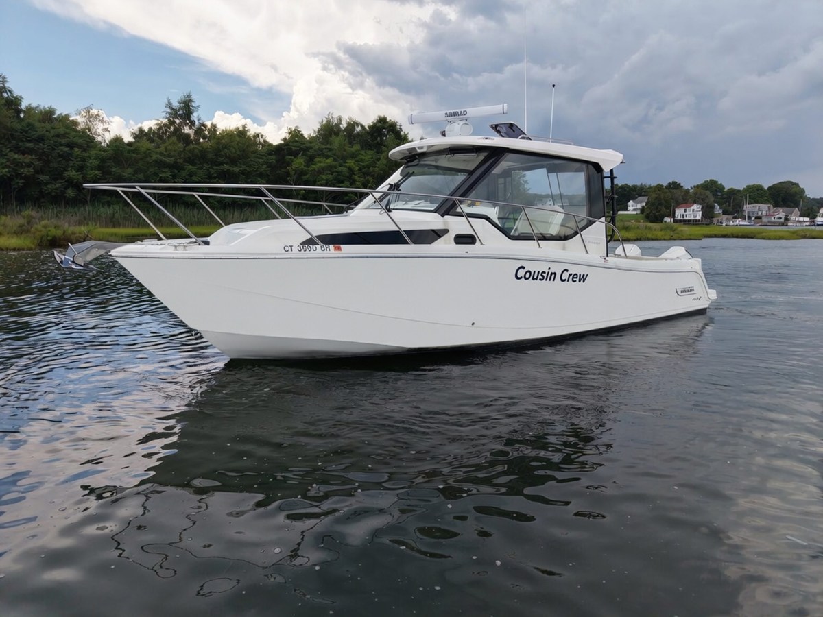 Boston Whaler 325 CONQUEST — 2025 Boston Whaler 325 Conquest — photo 2