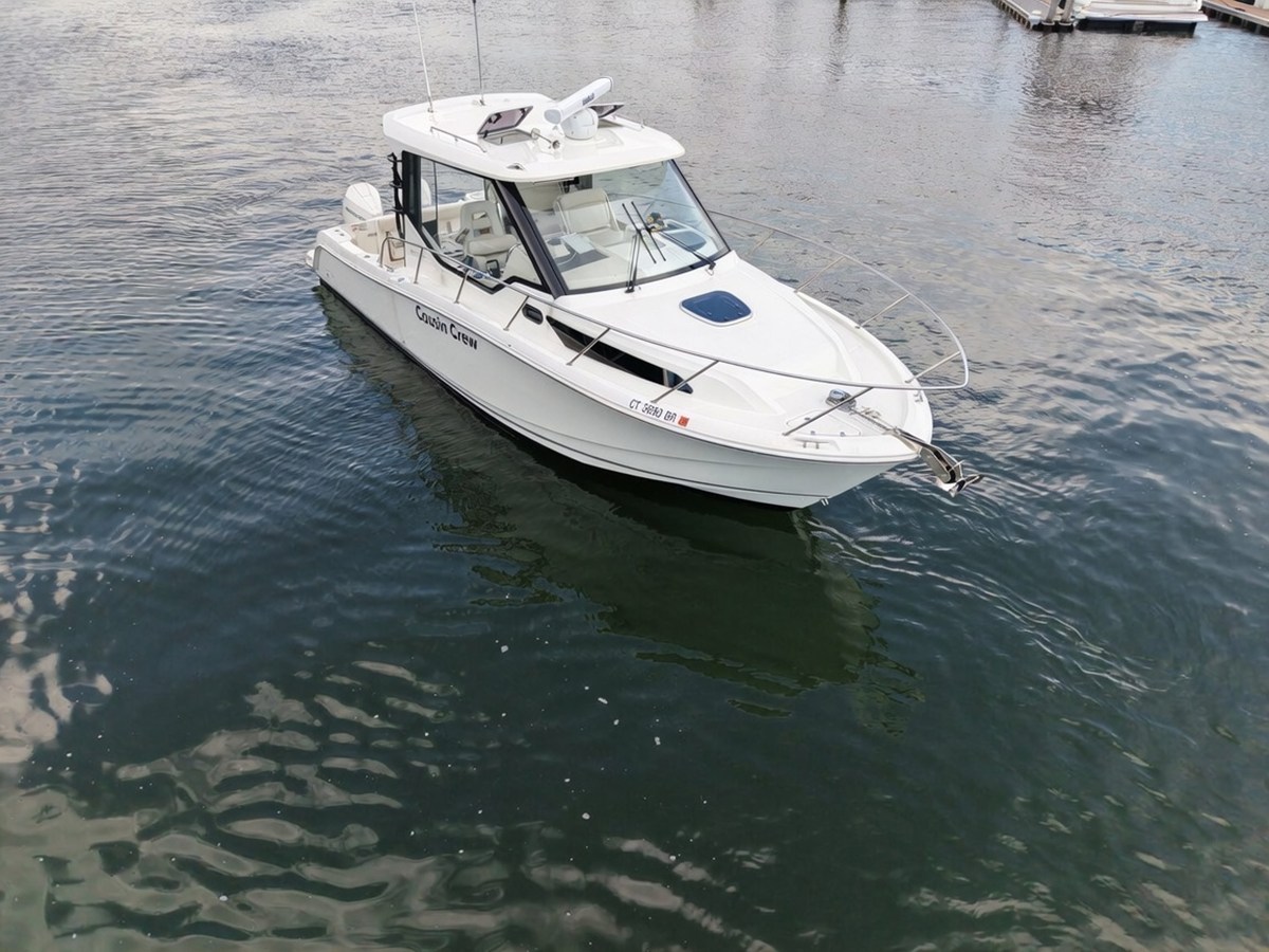 Boston Whaler 325 CONQUEST — 2025 Boston Whaler 325 Conquest — photo 3