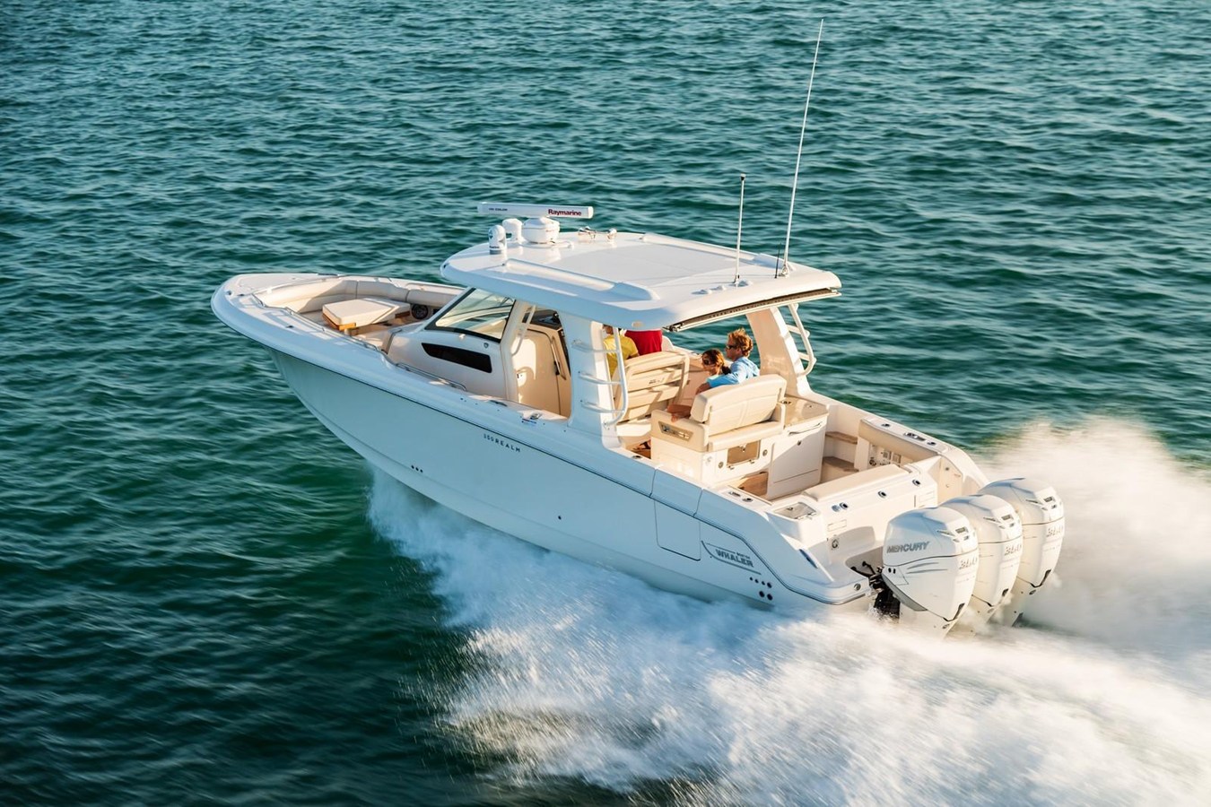 Boston Whaler 350 Realm — 2027 Boston Whaler 350 Realm — photo 2