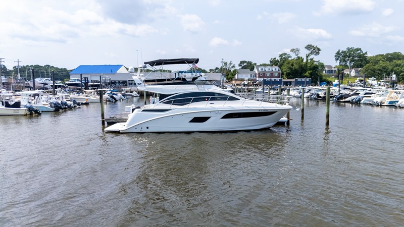 SEA RAY 400 FLY — 2018 Sea Ray 400 FLY