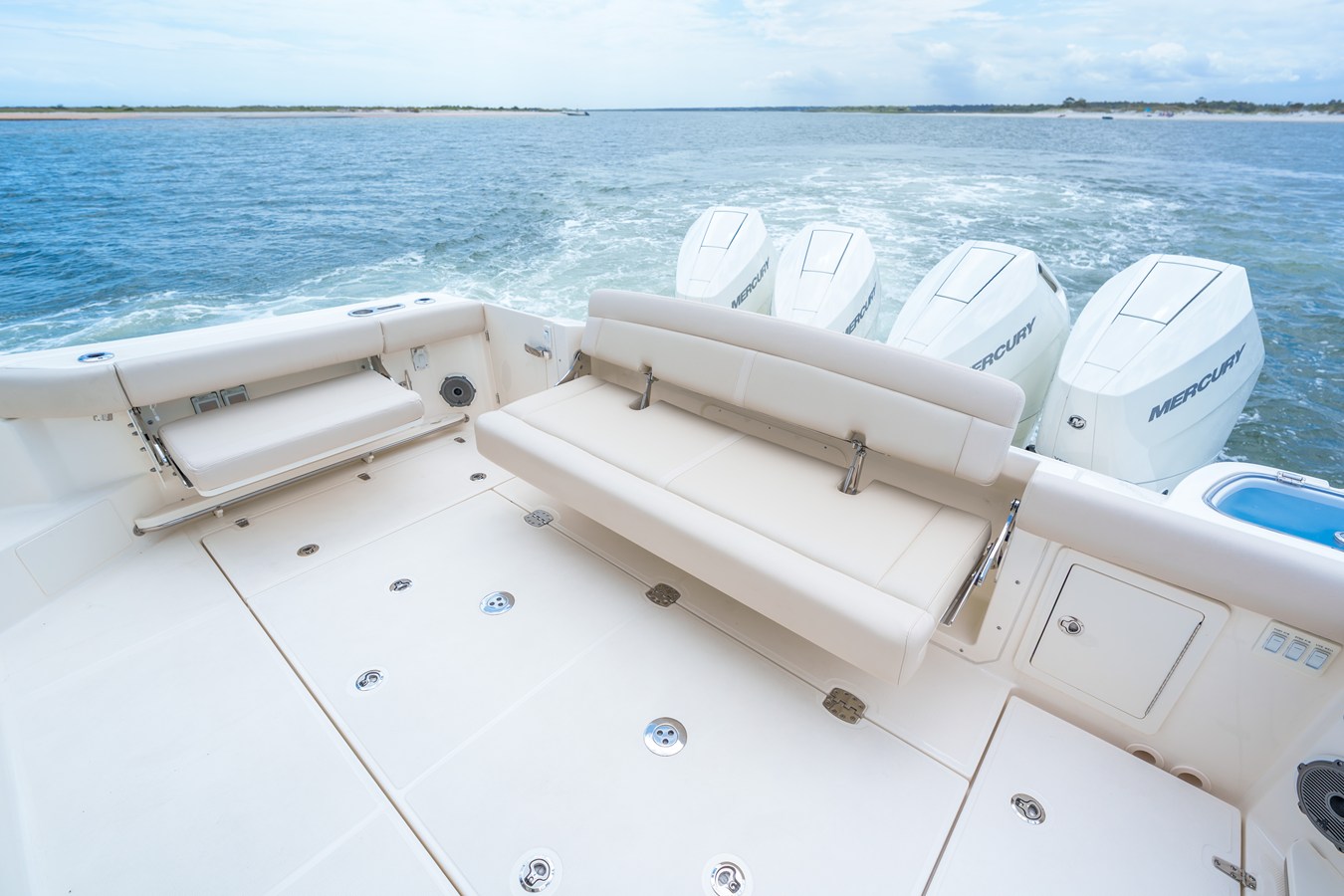 Boston Whaler 405 Conquest — 2026 Boston Whaler 405 Conquest — fotoğraf 2