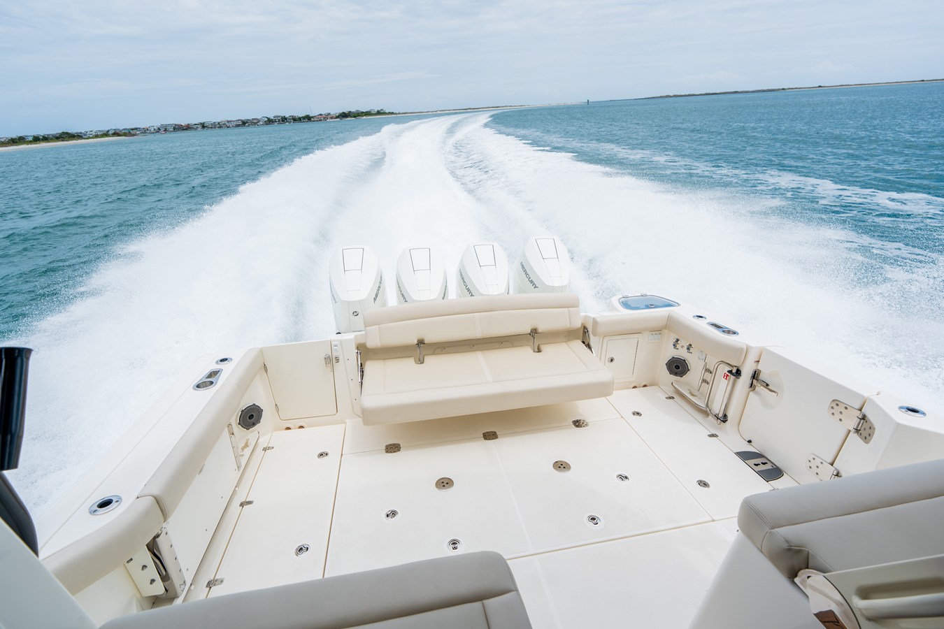 Boston Whaler 405 Conquest — 2026 Boston Whaler 405 Conquest — fotoğraf 4