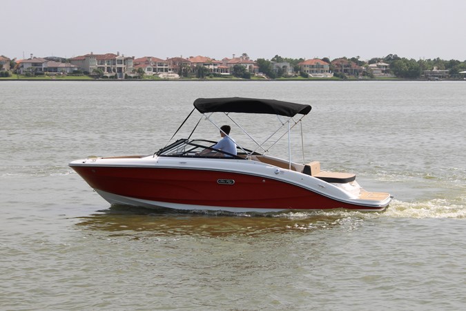 SEA RAY SPX 210 — 2026 Sea Ray SPX 210