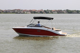 SEA RAY SPX 210