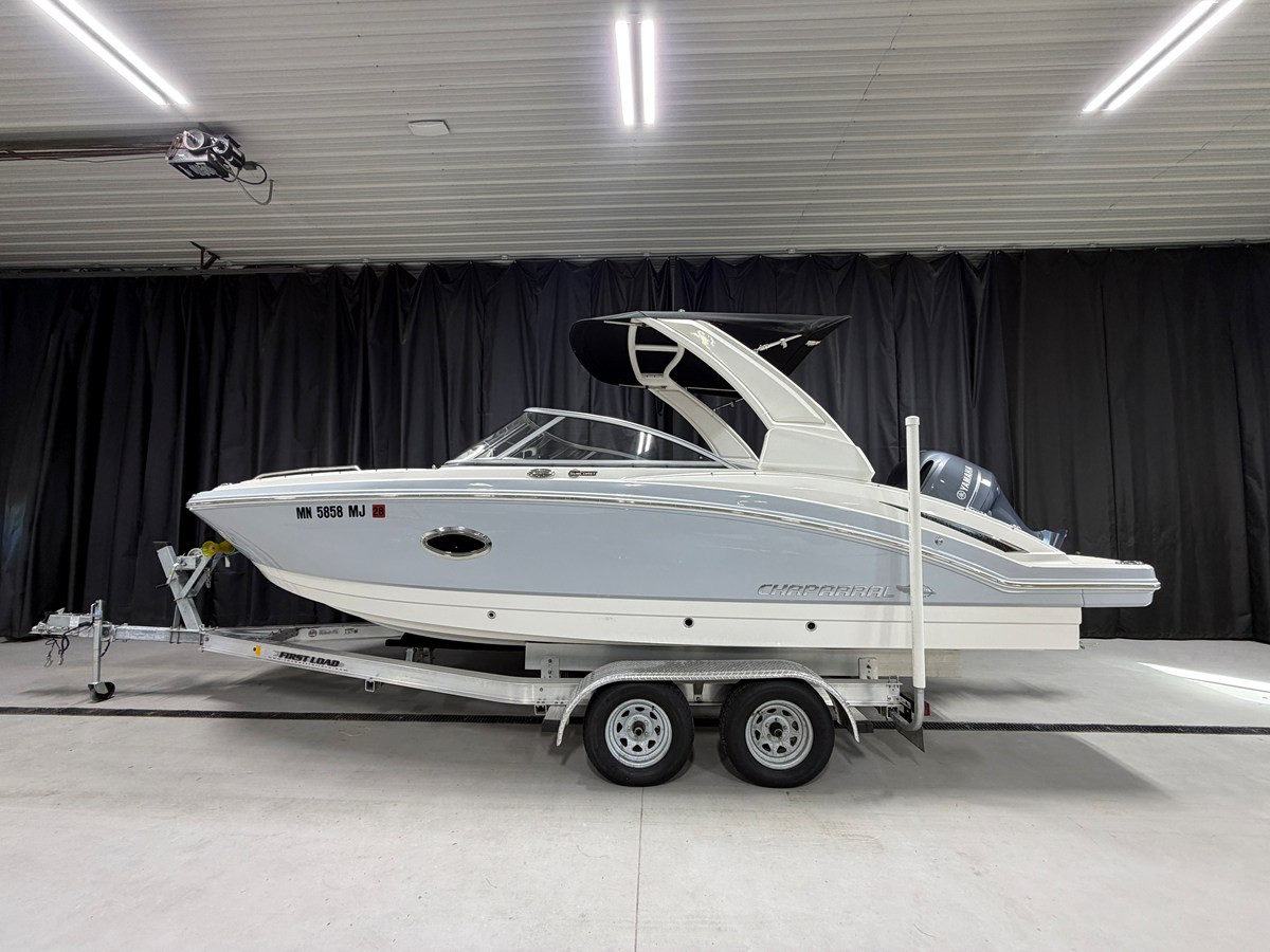 Chaparral 230 SUNCOAST — 2019 Chaparral 230 Suncoast
