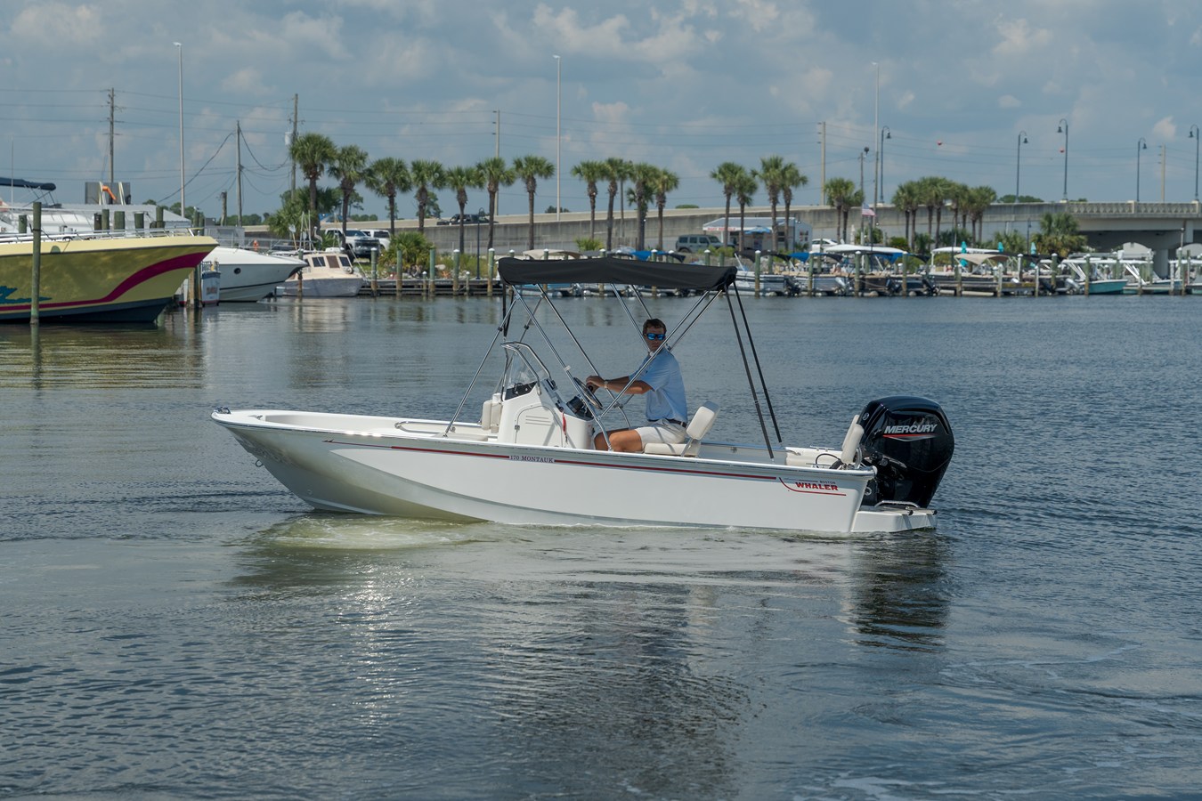 Boston Whaler 170 Montauk — 2027 Boston Whaler 170 Montauk