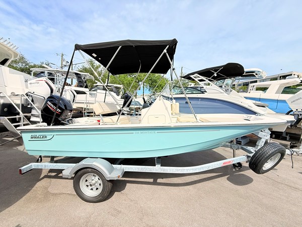 BOSTON WHALER 150 MONTAUK — 2026 Boston Whaler 150 Montauk