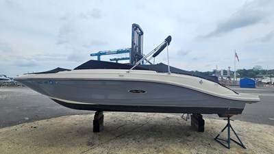 SEA RAY SPX 230
