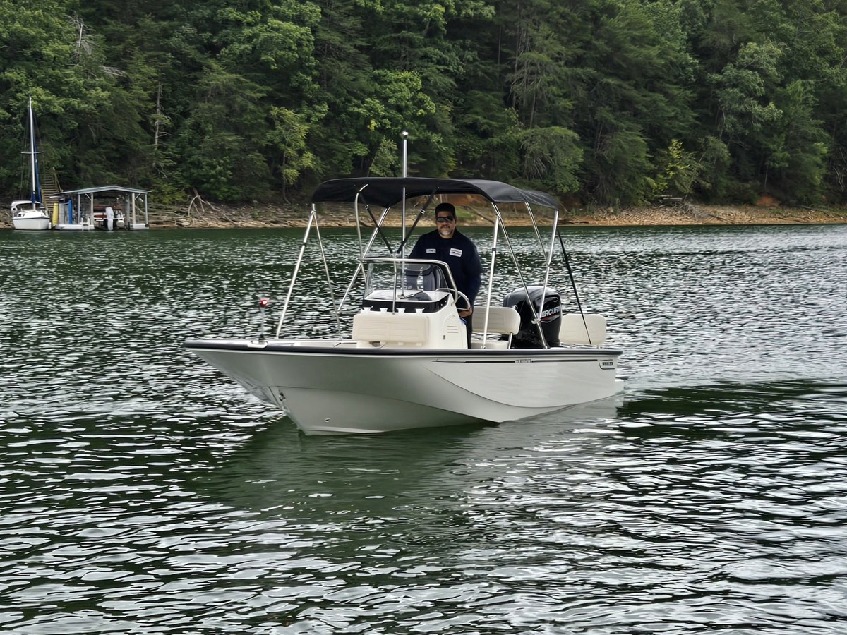 Boston Whaler 170 Montauk — 2027 Boston Whaler 170 Montauk — fotoğraf 2