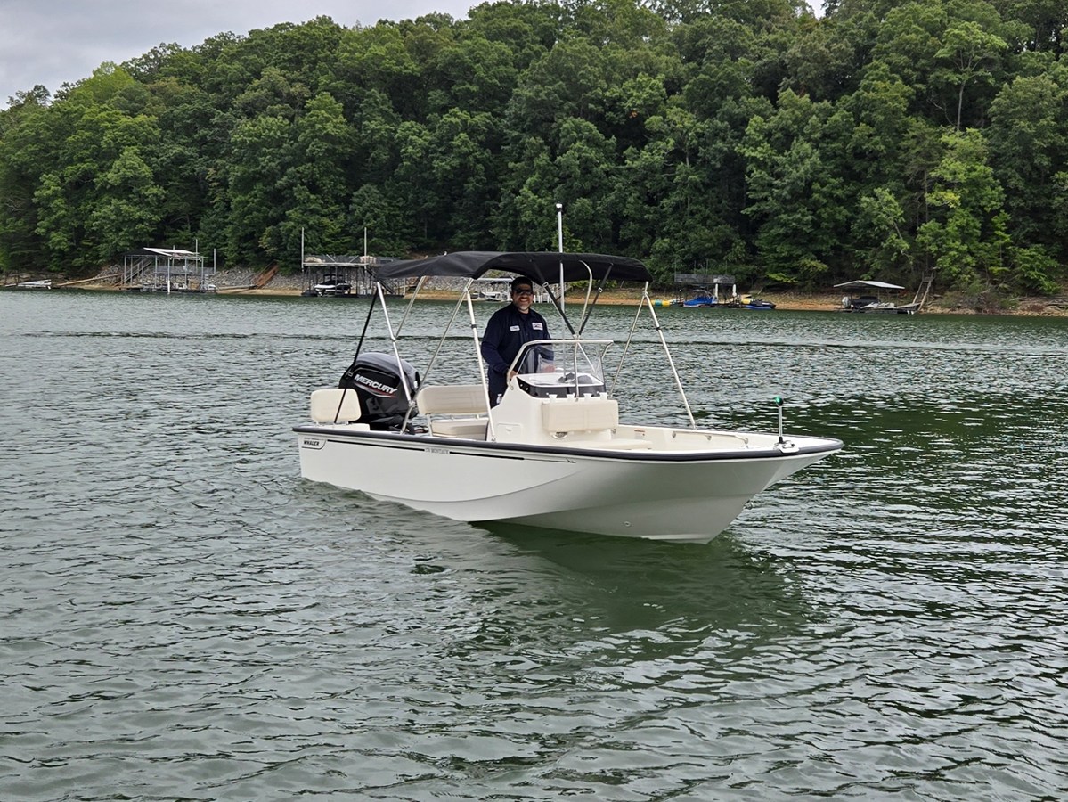 Boston Whaler 170 Montauk — 2027 Boston Whaler 170 Montauk — fotoğraf 4
