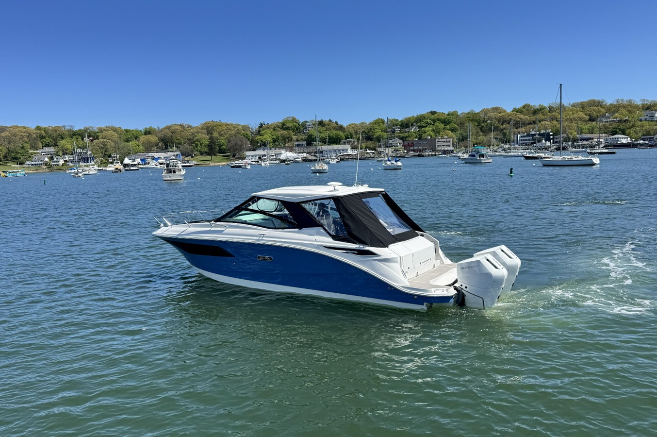 Sea Ray Sundancer 320 Outboard — 2026 Sea Ray Sundancer 320 Outboard — fotoğraf 3