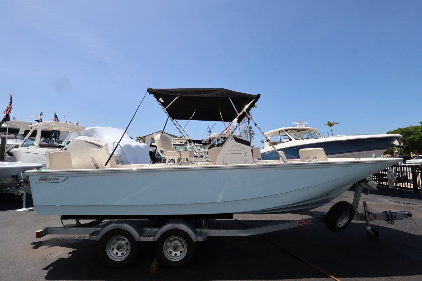 Boston Whaler 210 Montauk — 2027 Boston Whaler 210 Montauk — fotoğraf 2