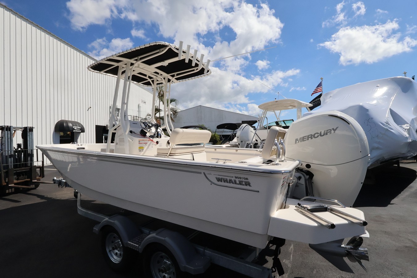Boston Whaler 190 Montauk — 2027 Boston Whaler 190 Montauk — fotoğraf 2