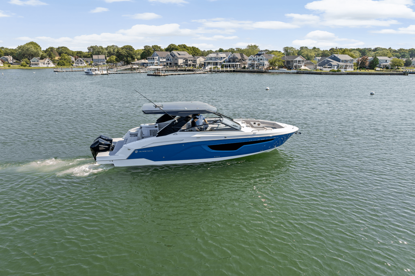 Cruisers Yachts 34 GLS Outboard — 2026 Cruisers Yachts 34 GLS Outboard — fotoğraf 2