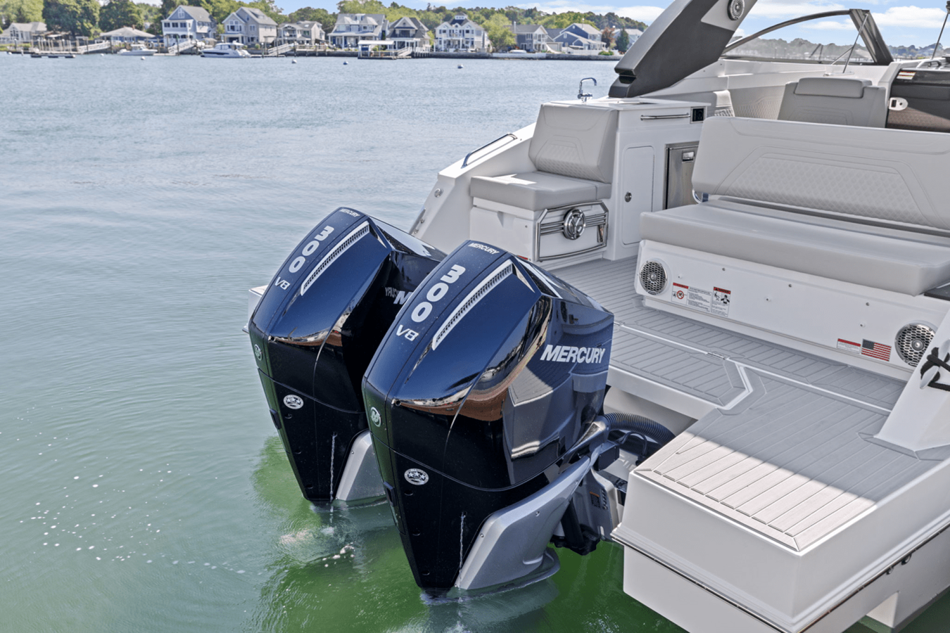 Cruisers Yachts 34 GLS Outboard — 2026 Cruisers Yachts 34 GLS Outboard — fotoğraf 5