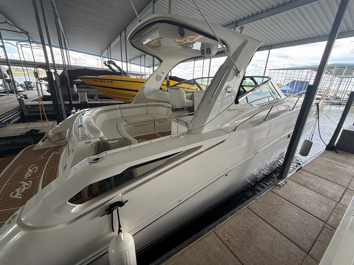 Sea Ray 350 SUNDANCER — 2009 Sea Ray 350 Sundancer