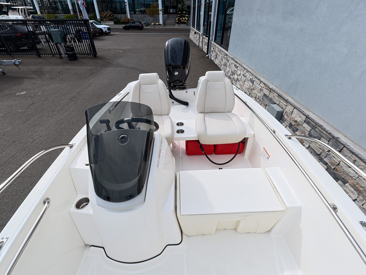 Boston Whaler 160 Super Sport — 2027 Boston Whaler 160 Super Sport — fotoğraf 3