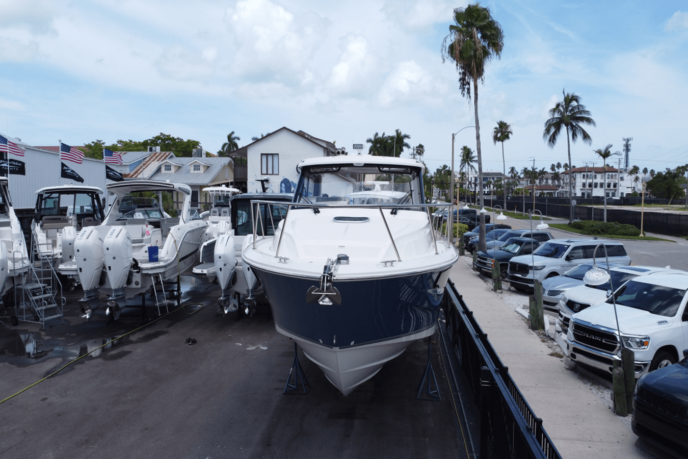 Boston Whaler 365 Conquest — 2025 Boston Whaler 365 Conquest — fotoğraf 3