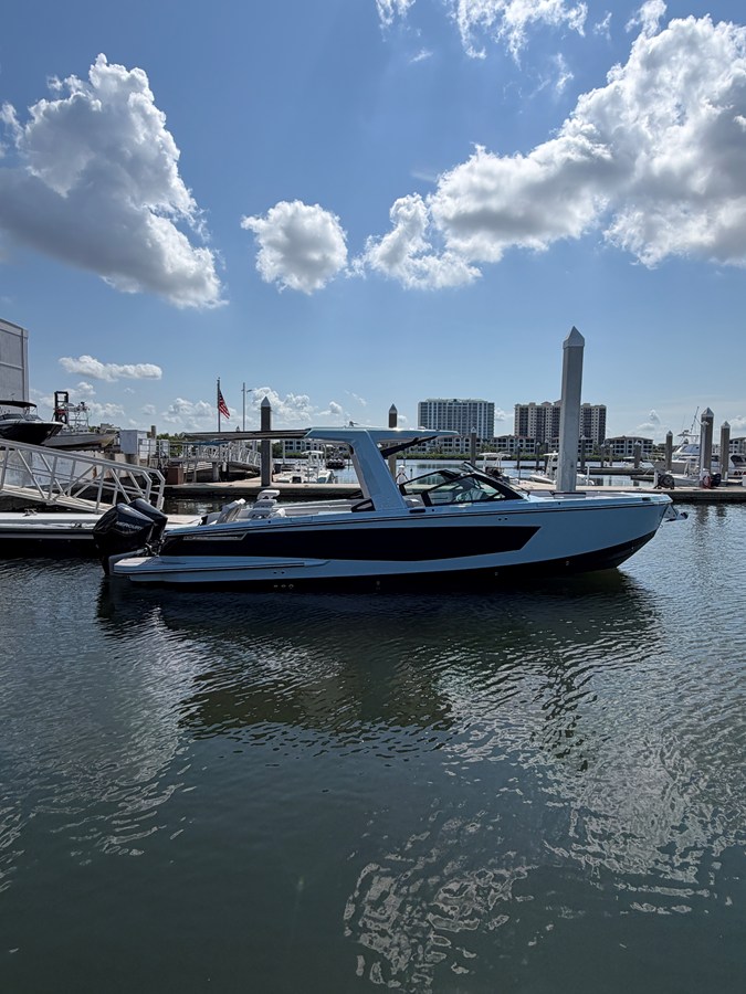 Aviara AV32 OB — 2023 Aviara AV32 OB — fotoğraf 2