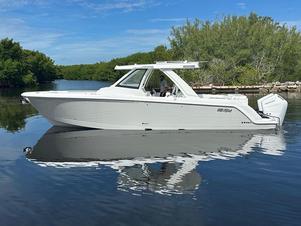 INTREPID 35 PANACEA — 2026 Intrepid 35 Panacea