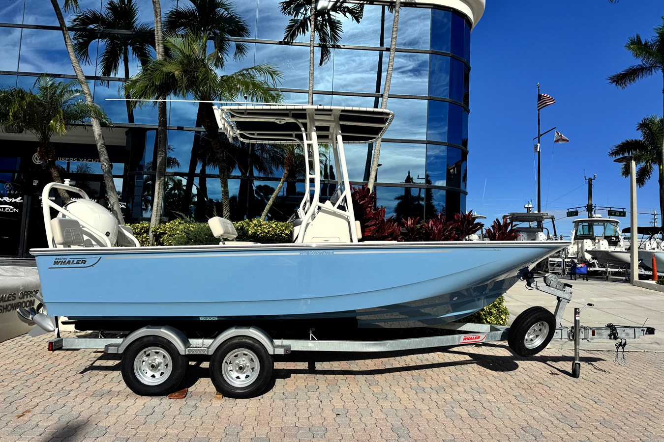 Boston Whaler 190 Montauk — 2027 Boston Whaler 190 Montauk — fotoğraf 2
