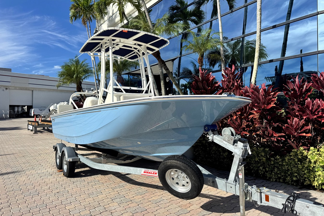 Boston Whaler 190 Montauk — 2027 Boston Whaler 190 Montauk — fotoğraf 4