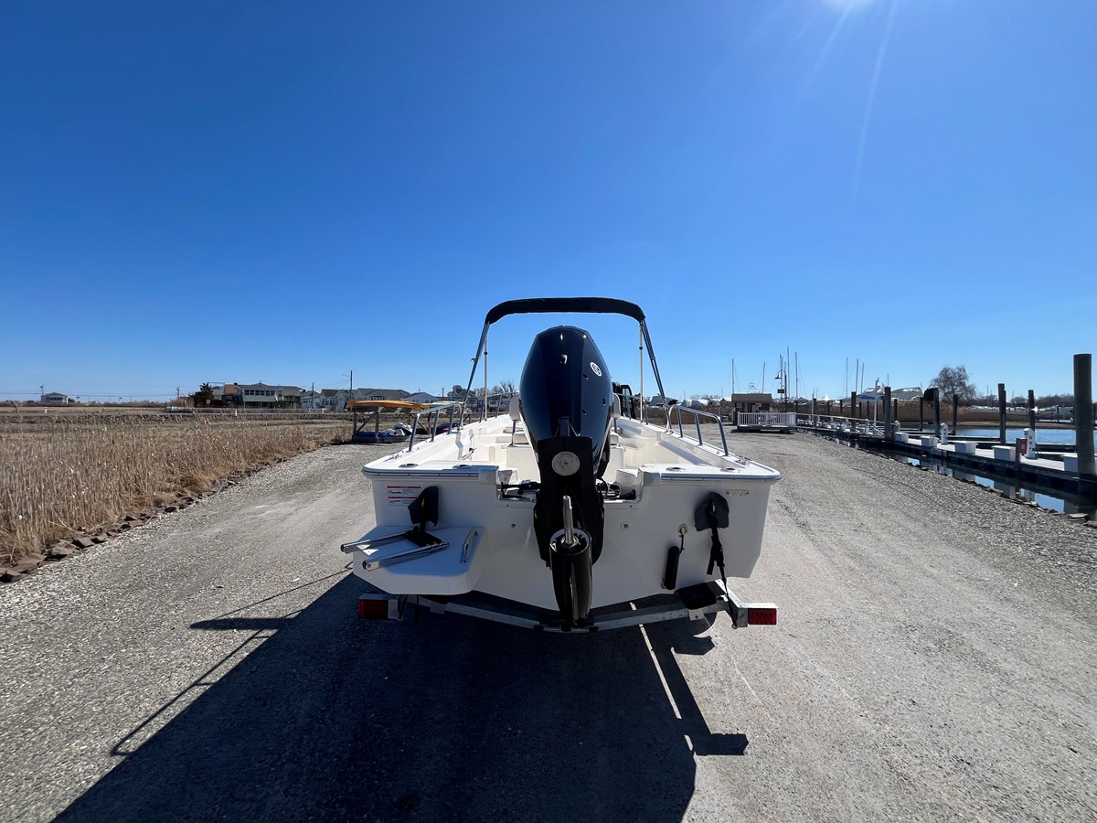 Boston Whaler 170 Montauk — 2026 Boston Whaler 170 Montauk — fotoğraf 3