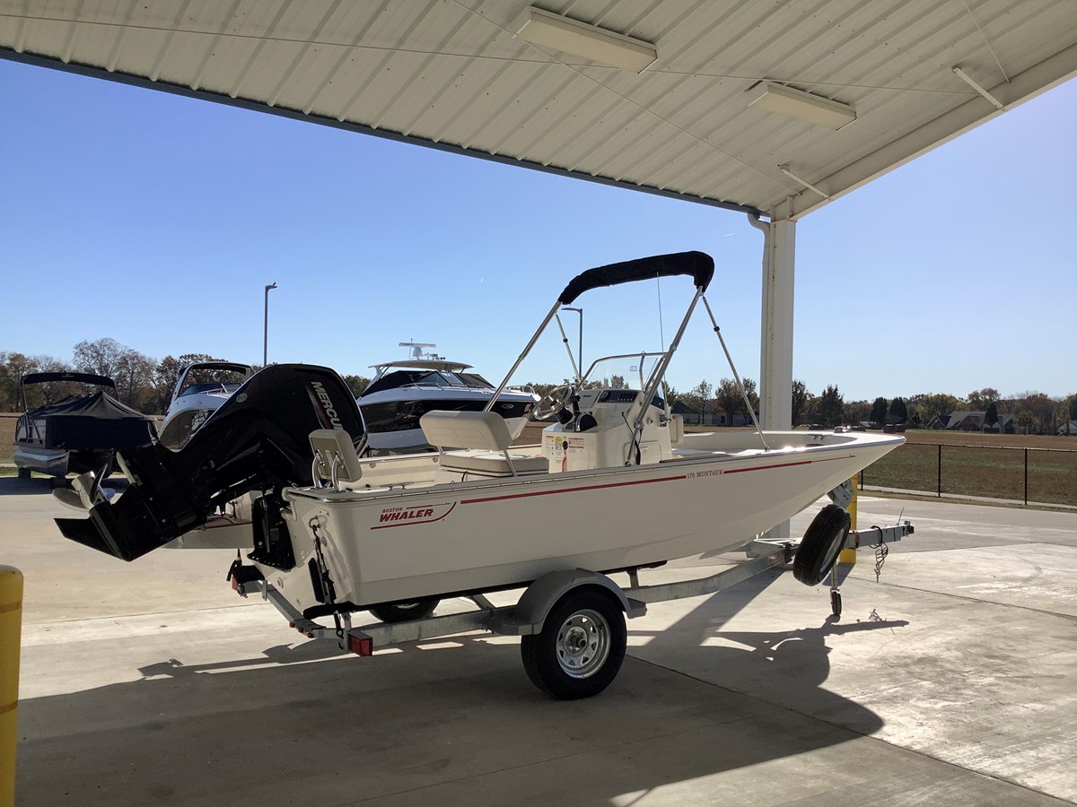 Boston Whaler 170 Montauk — 2026 Boston Whaler 170 Montauk — fotoğraf 3